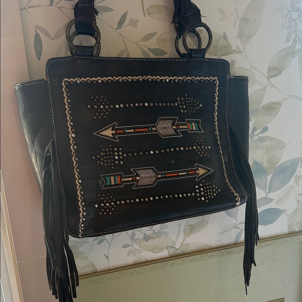 Montana West Black and Brown Arrow Tote